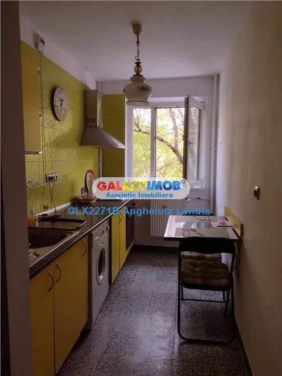 Drumul Taberei Moghioros apartament 3 camere de inchiriat - foto 1