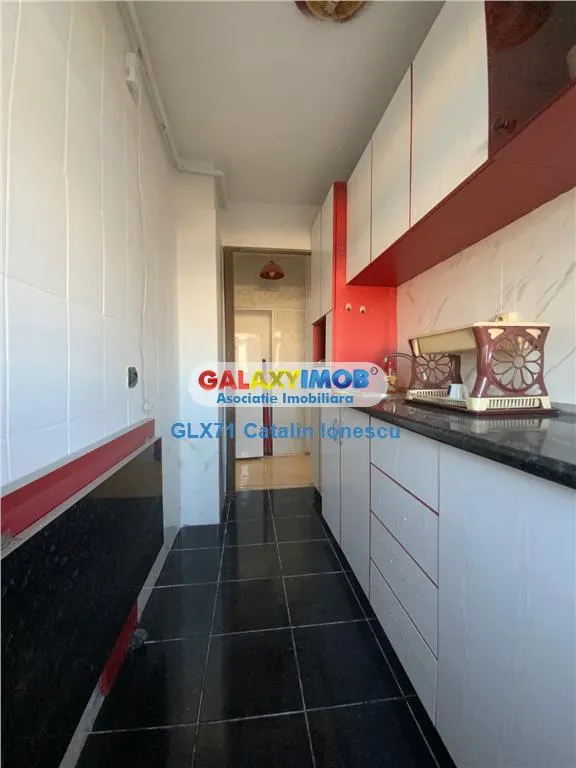 Vanzare apartament 2 camere decomandat Valea Oltului - foto 5