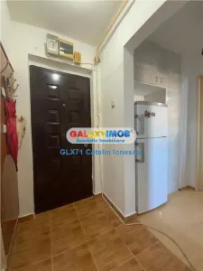 Vanzare apartament 2 camere decomandat Valea Oltului - foto 9