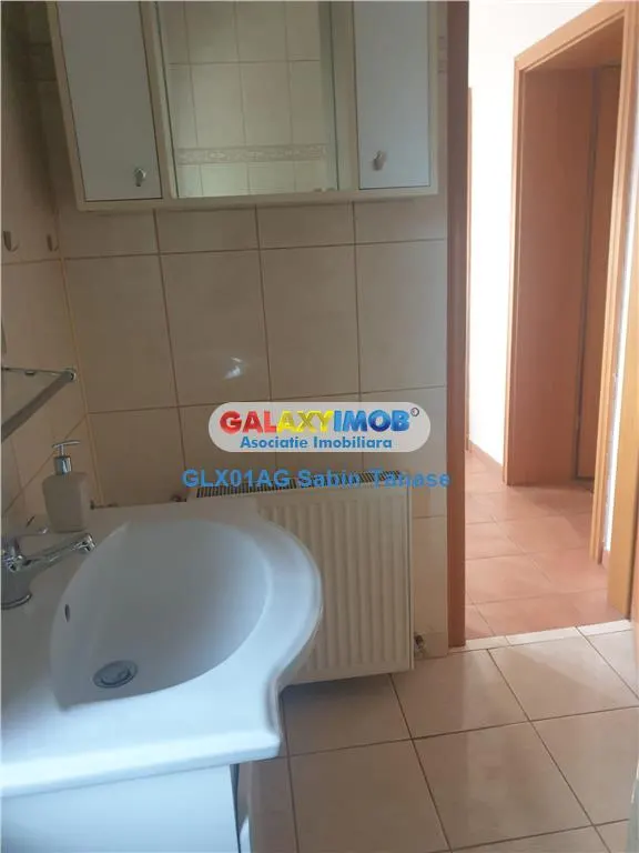 INCHIRIERE VILA DE ULTRACENTRAL - foto 11