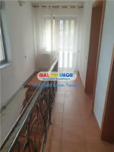 INCHIRIERE VILA DE ULTRACENTRAL - foto 12