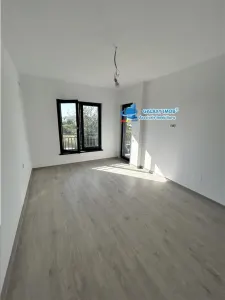 Casa 4 camere-Tripan-Incalzire pardoseala-Teren 250mp-Curte amenajata - foto 16