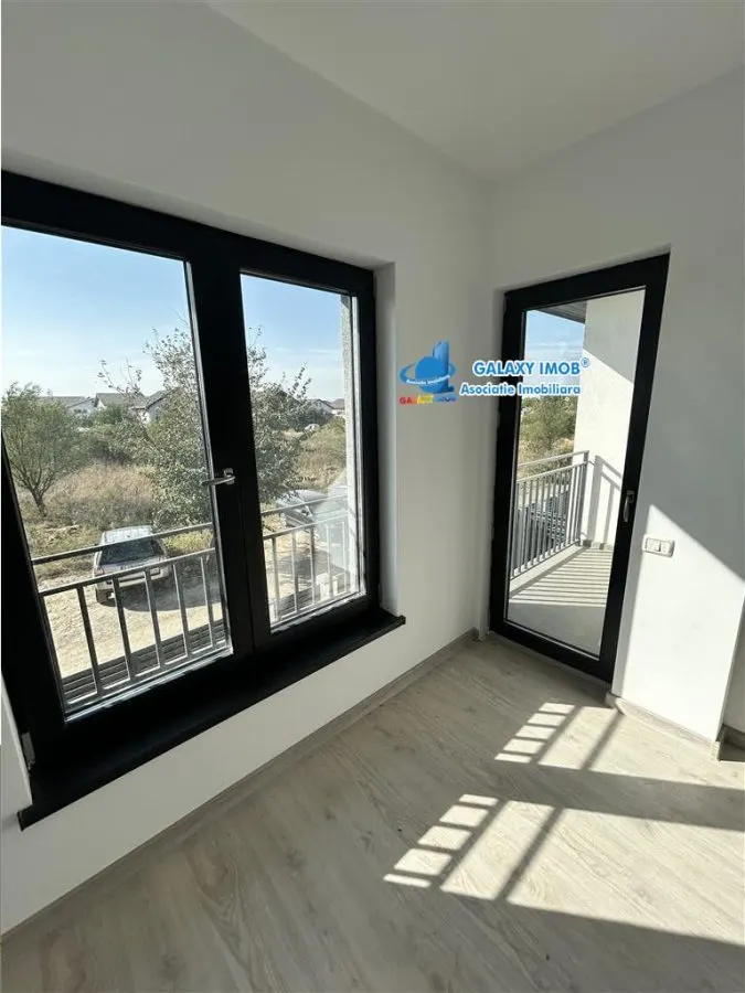 Casa 4 camere-Tripan-Incalzire pardoseala-Teren 250mp-Curte amenajata - foto 17