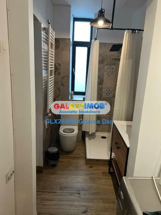 Studio Piata Romana G 098 - foto 4