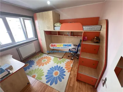 Vanzare apartament 3 camere, in Ploiesti, zona Lamaita - foto 3