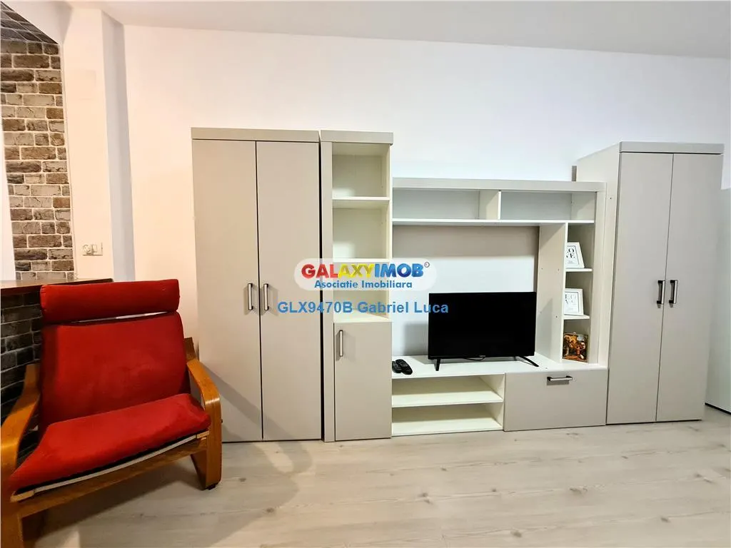 Garsoniera 32 mp | Renovat  | Metrou Aparatorii Patriei | - foto 1