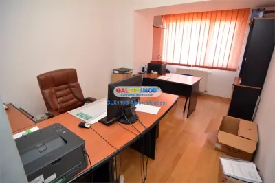 Vanzare apartament 3 camere nemobilat p-ta Alba Iulia - Bucuresti