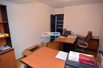 Vanzare apartament 3 camere nemobilat p-ta Alba Iulia - foto 2