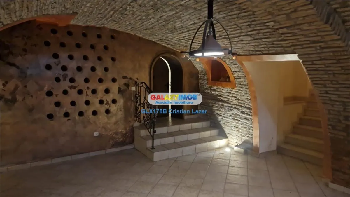 Inchiriere vila lux situata in apropiere de Piata Romana - foto 19