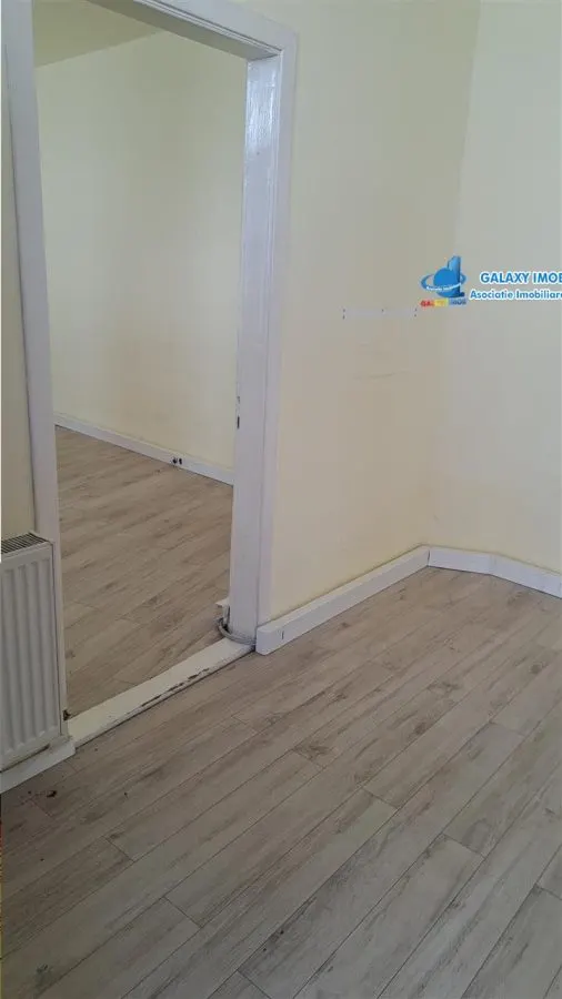 Inchiriere corp de casa parter renovata MIHAI EMINESCU - foto 19