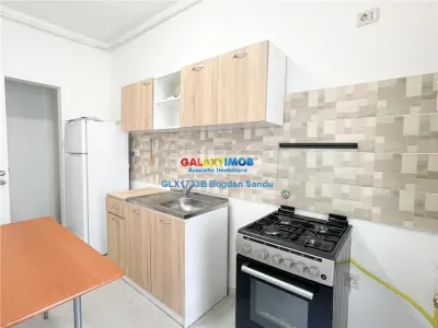 Garsoniera decomandata de inchiriat  in Militari Residence - foto 2