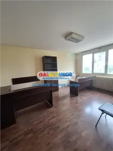 Apartament 4 camnere decomandat Drumul Taberei zona Valea Ialomitei - foto 2