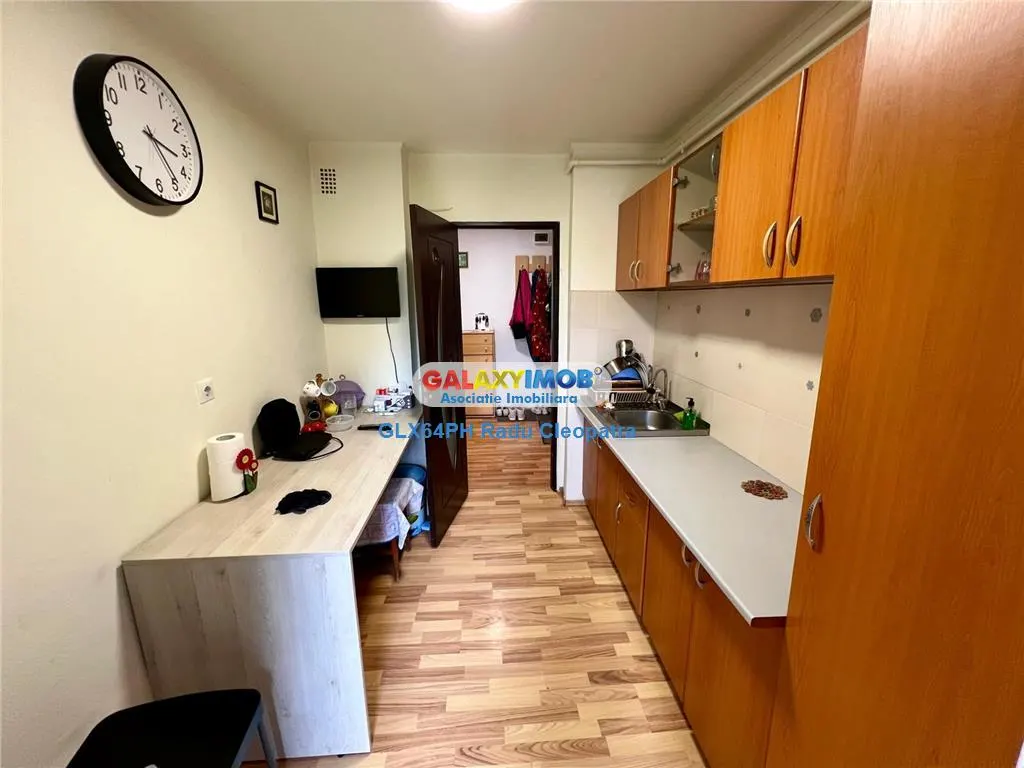 Vanzare apartament 3 camere, Ploiesti, zona Mihai Bravu - foto 7