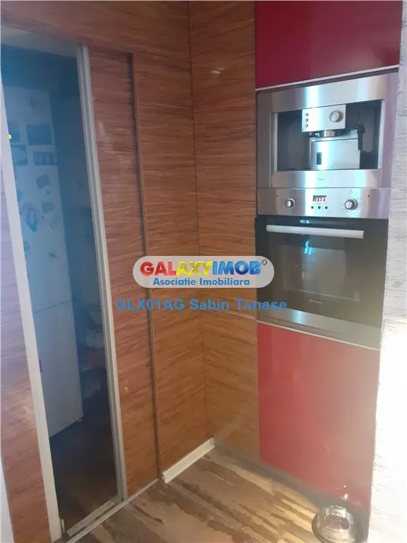 INCHIRIERE APARTAMENT 3 CAMERE ULTRACENTRAL modern 110 mp - foto 8