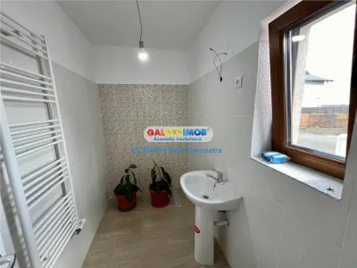 Inchiriere casa 4 camere, Strejnicu - foto 12