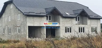 Imobil 645 mp., cu teren 5600 mp., Leorda! - Botosani