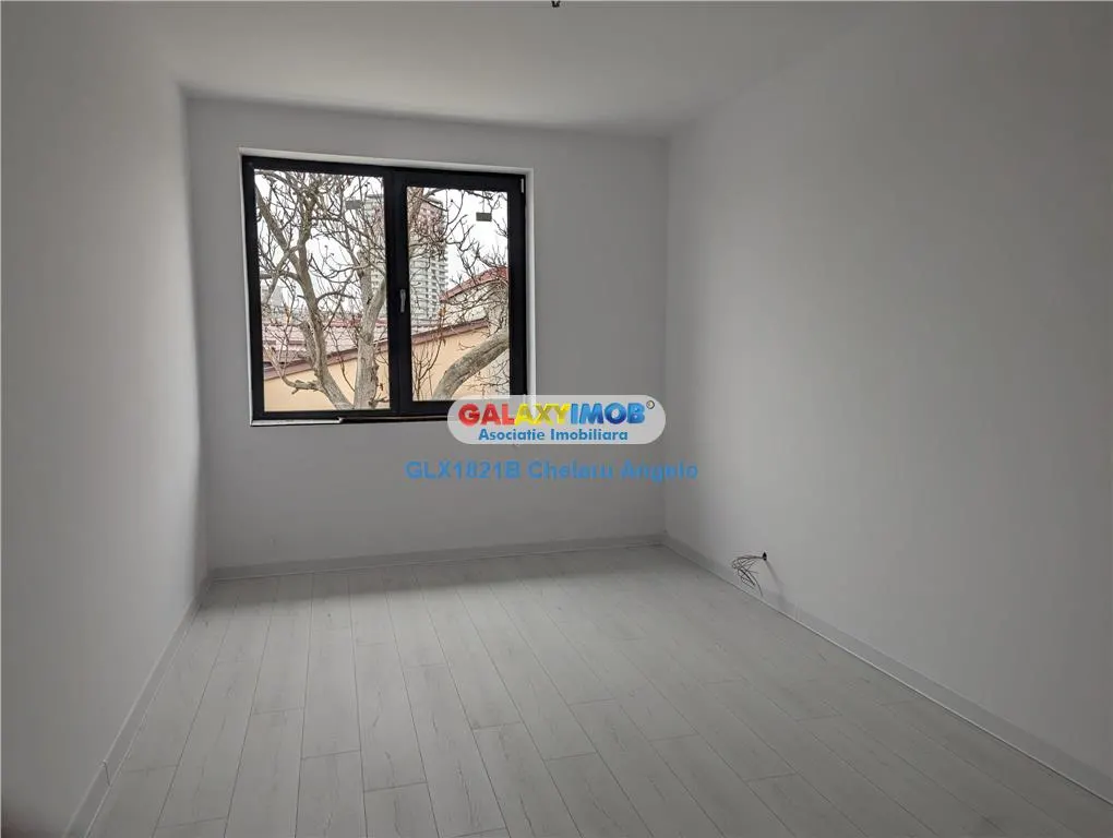 Aparatorii Patriei vila P+1,5 camere,an 2023 - foto 13