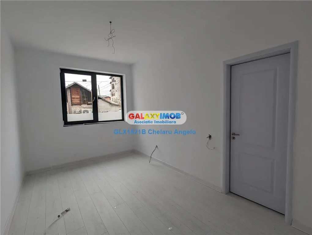 Aparatorii Patriei vila P+1,5 camere,an 2023 - foto 18