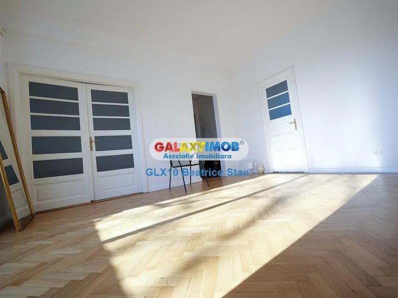 Inchiriere apartament in vila perfect pentru resedinta/birou DOMENII - foto 1
