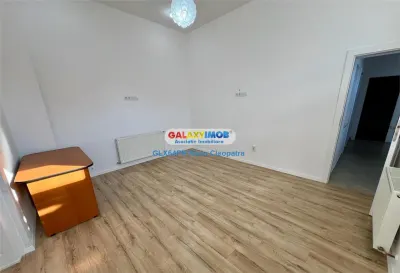 Inchiriere casa 4 camere, Ploiesti, zona centrala - foto 9