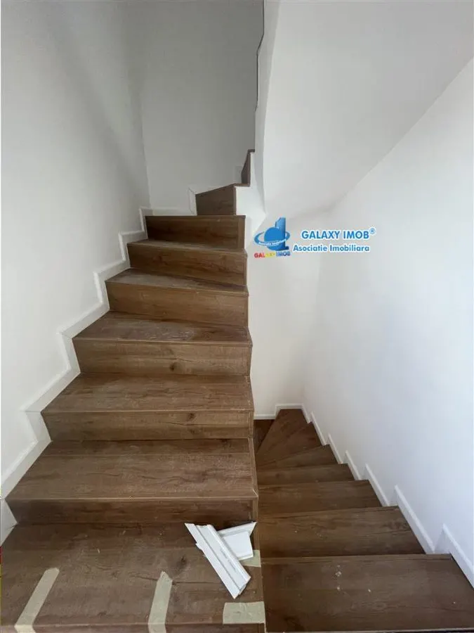 Casa individ. noua P+1E+M, 4 cam, in zona Toamnei- langa noua scoala - foto 7