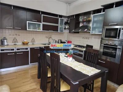 Vanzare casa P+1+M Targoviste Central - foto 6