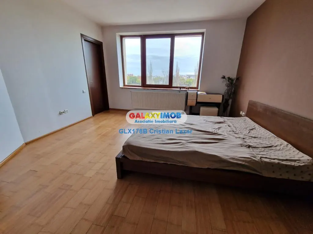 Vila cu priveliste unicata - foto 2