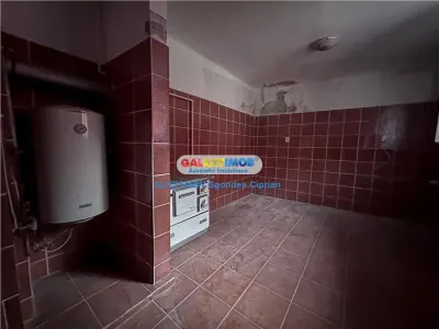 Casa Boiereasca Centru Sacele 976 mp teren - foto 4