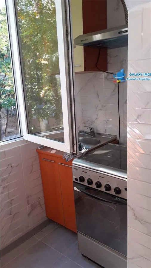 Apartament spatios cu centrala proprie Parcul Sebastian - foto 16
