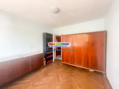 Apartament cu 2 camere, decomandat de vanzare  Giulesti - foto 3