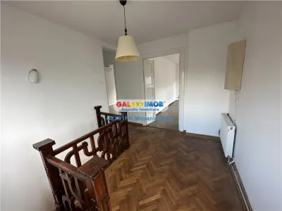 Vanzare casa 6 camere, in Ploiesti, zona Centrala - foto 13