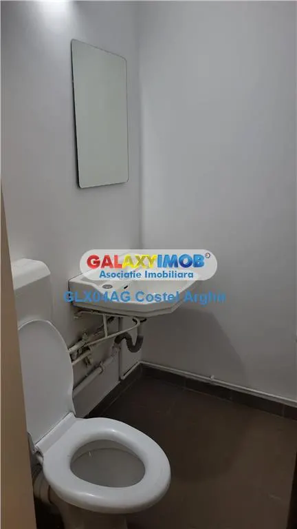 Inchiriem apartament cu 3 camere in zona Teilor, mobilat pt birouri - foto 21