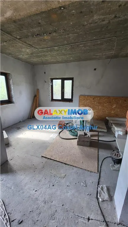 Vindem casa P+E , constructie 2015 , nefinisata , com Bradet, Galesu - foto 11