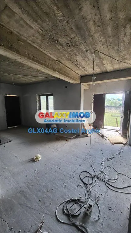 Vindem casa P+E , constructie 2015 , nefinisata , com Bradet, Galesu - foto 5