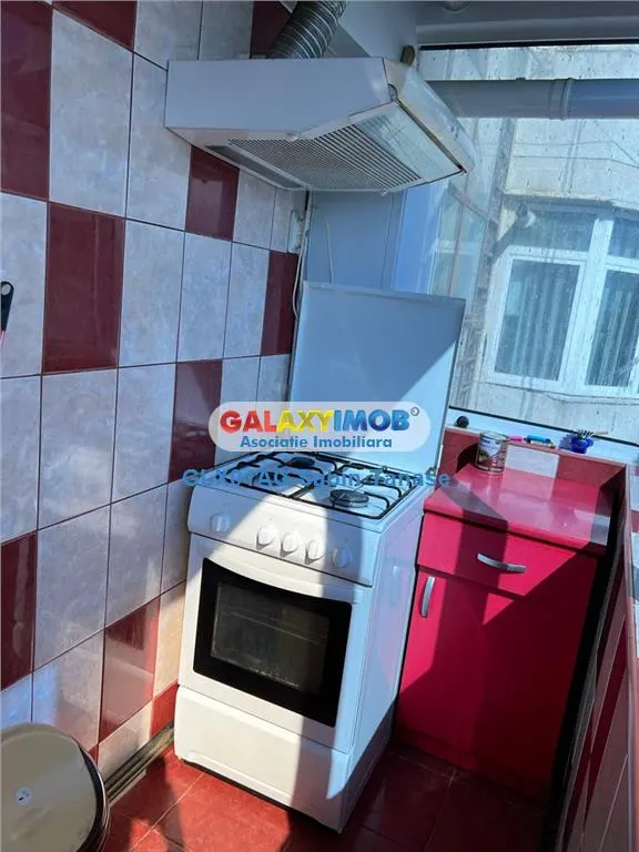 INCHIRIERE APARTAMENT 3 CAMERE ULTRACENTRAL - foto 19