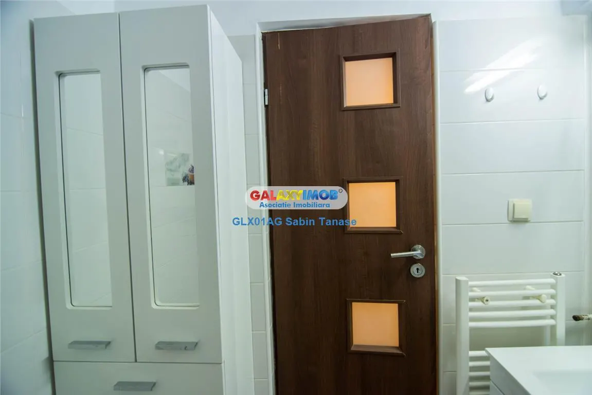 INCHIRIERE APARTAMENT 4 CAMERE ULTRACENTRAL - foto 8