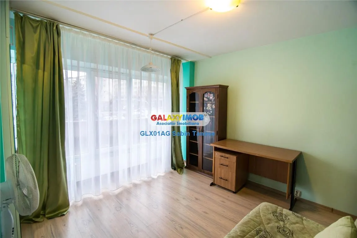 INCHIRIERE APARTAMENT 4 CAMERE ULTRACENTRAL - foto 9