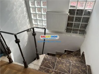 Vanzare casa 6 camere, in Ploiesti, zona Valeni - foto 4