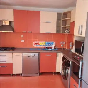 NOU De inchiriat vila moderna Prundu Platou ..la cheie - foto 3