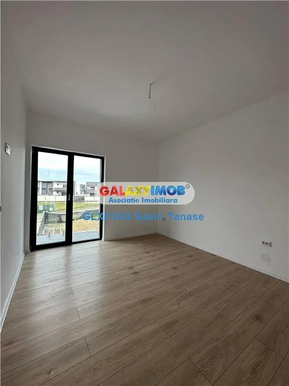 Vanzare prop. imobiliara  VILA Trivale 470 mp utili  si 1200MP teren - foto 4