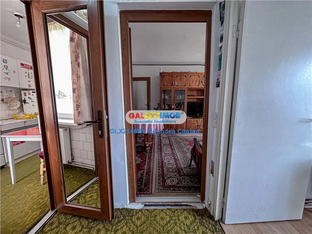 Apartament 3 camere Astra Calea Bucuresti - foto 12
