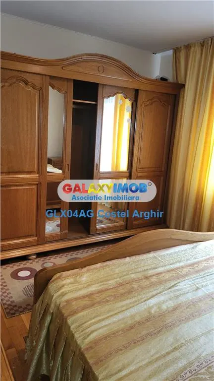 inchiriez apartament cu 2 camere et 1 zona Teilor - foto 1