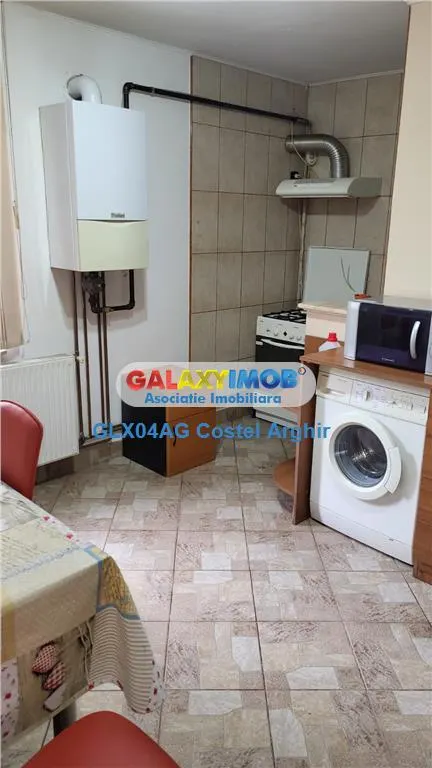 inchiriez apartament cu 2 camere et 1 zona Teilor - foto 9