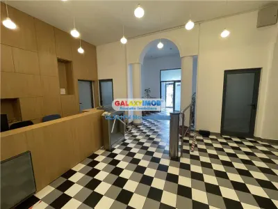 Inchiriere cladire de birouri, deosebita, Ploiesti, Bulevard - Ploiesti
