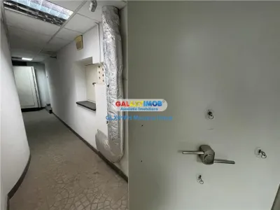 Inchiriere spatiu comercial 350 mp, in Ploiesti,zona Bulevard - foto 11