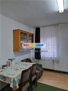 NOU !!!! De inchiriat studi 50 mp PARTER  NORD - foto 7