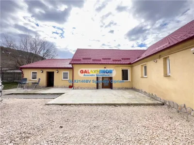 Casa saseasca Sanpetru restaurata total 2200 mp teren - foto 11