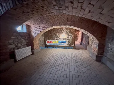 Casa saseasca Sanpetru restaurata total 2200 mp teren - foto 4