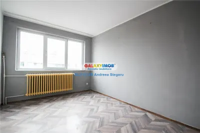 Apartament cu 2 camere, decomandat de vanzare Militari - Iuliu Maniu - foto 2
