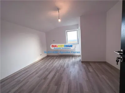 Casa Sanpetru 5 Camere Toate Utilitatile 450 mp Teren - foto 17